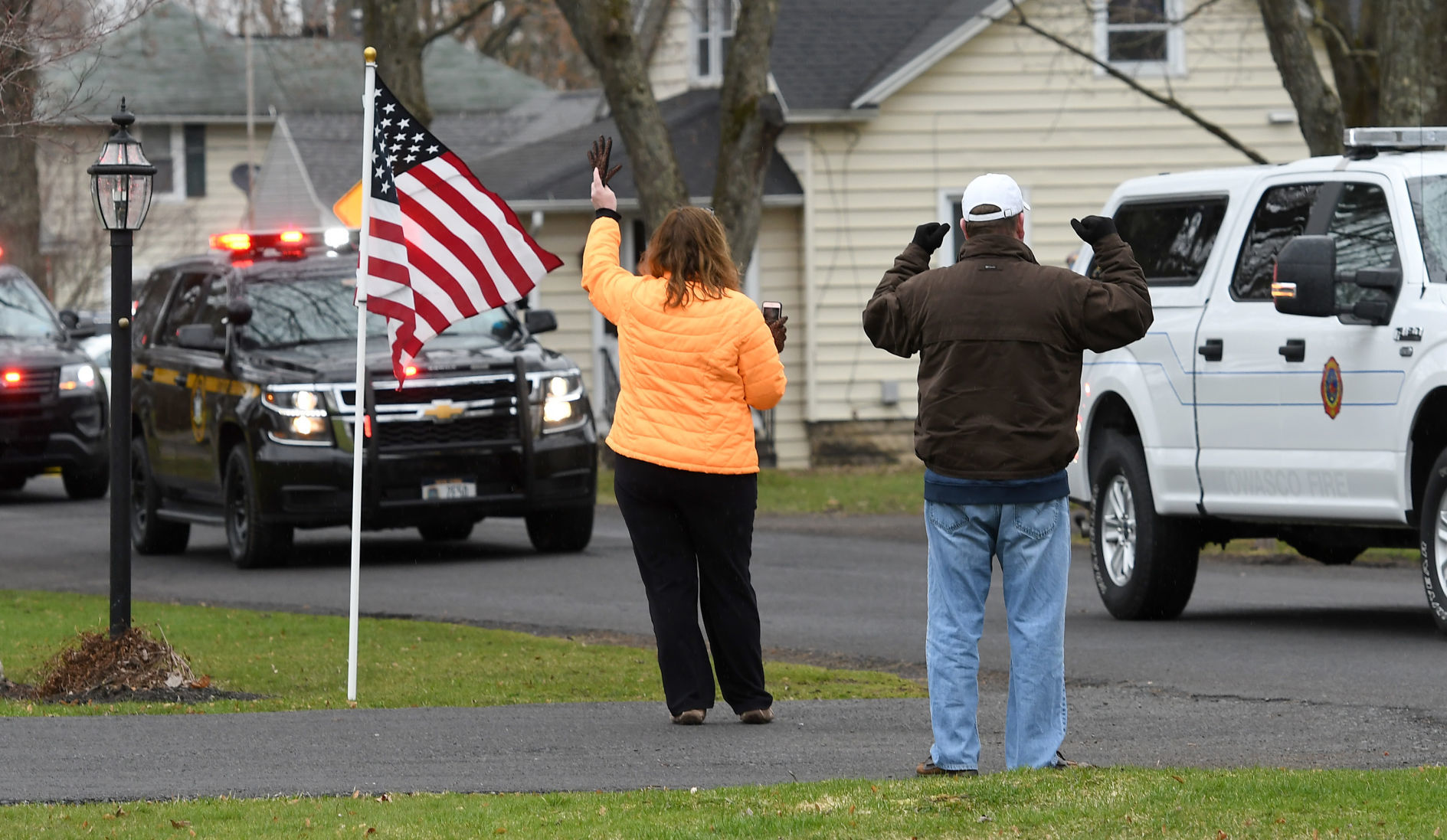 Porch Parade 6.JPG